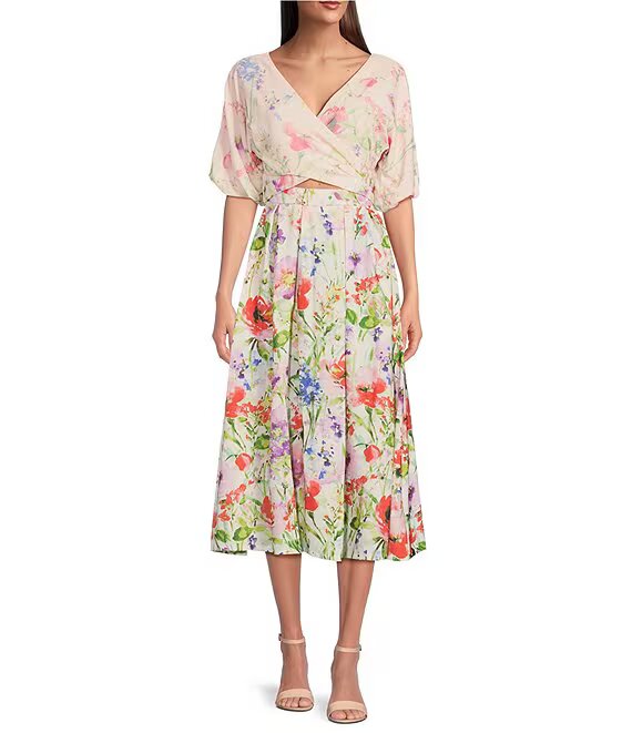 Vestido Corto Hinchado con Escote Floral Blanco Multi - Siena