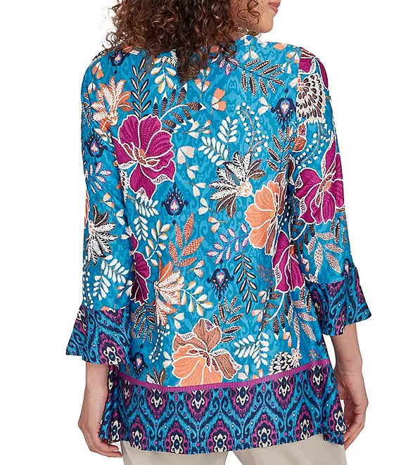 Top de punto con bordado floral en azul mediterráneo - Ruby Rd