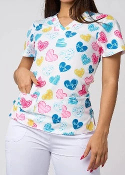 CAMISAS ESTAMPADAS CON CORAZONES