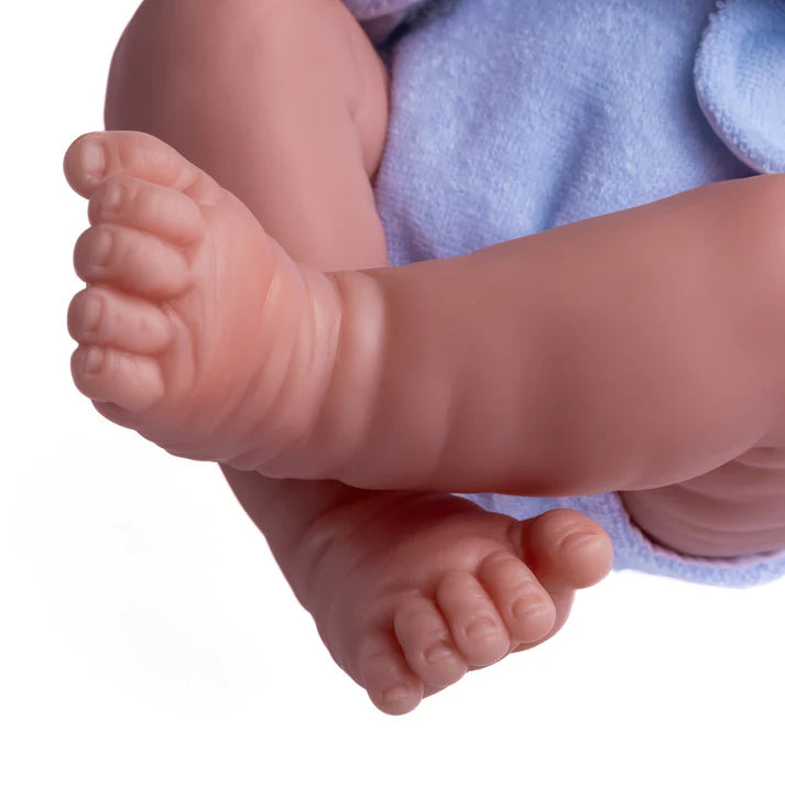 La Newborn Nursery, Juego de regalo de 8 piezas de ropa de bebé azul, muñeca de 14 pulgadas con sonrisa de aspecto real