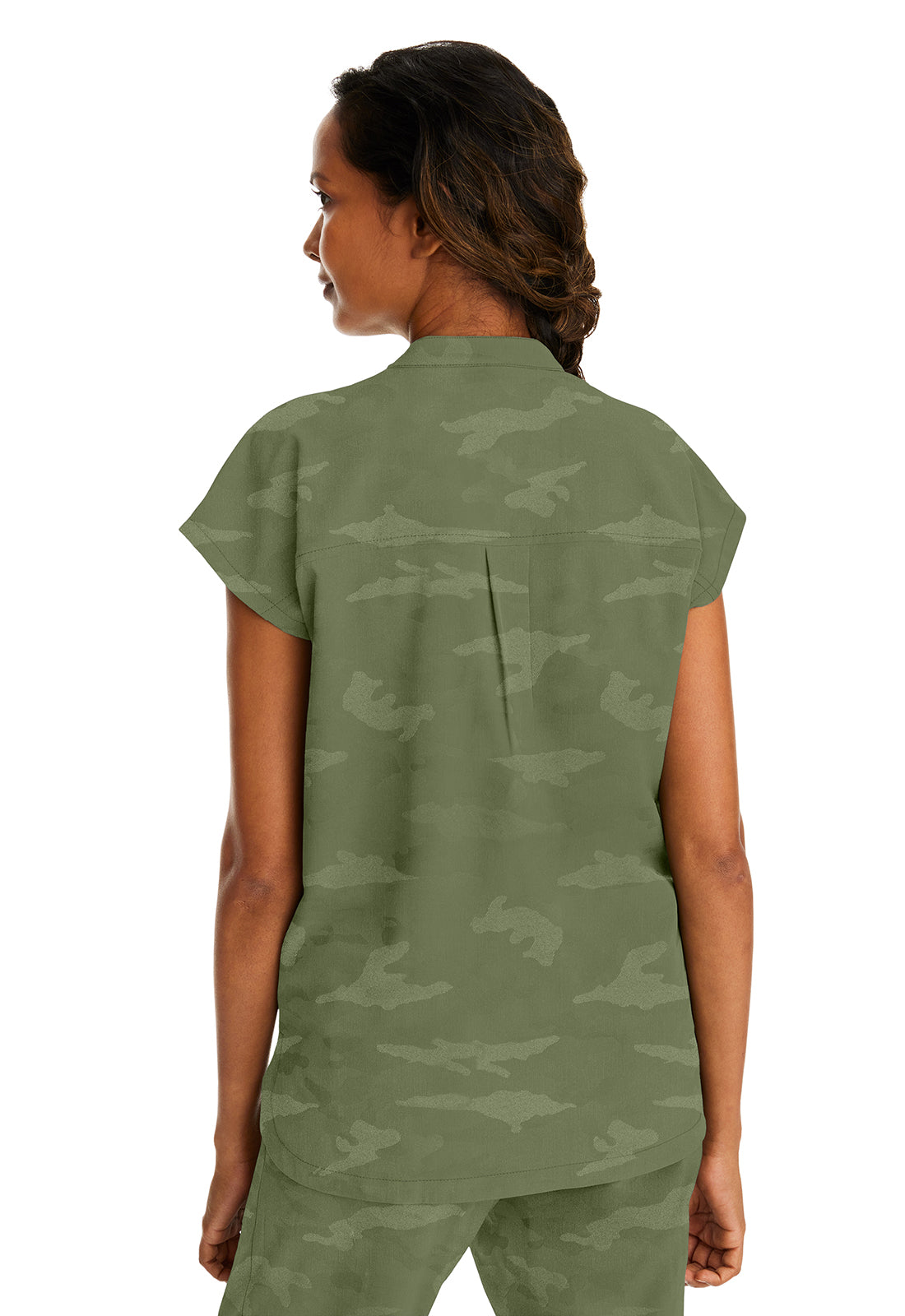 Cuello mandarín holgado verde oliva