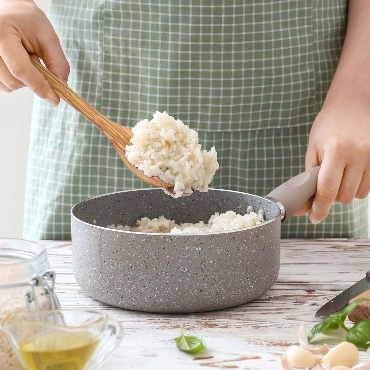 Cuchara de risotto de madera de olivo