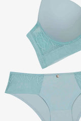 Conjunto de tres piezas en microfibra y encaje colores varios
