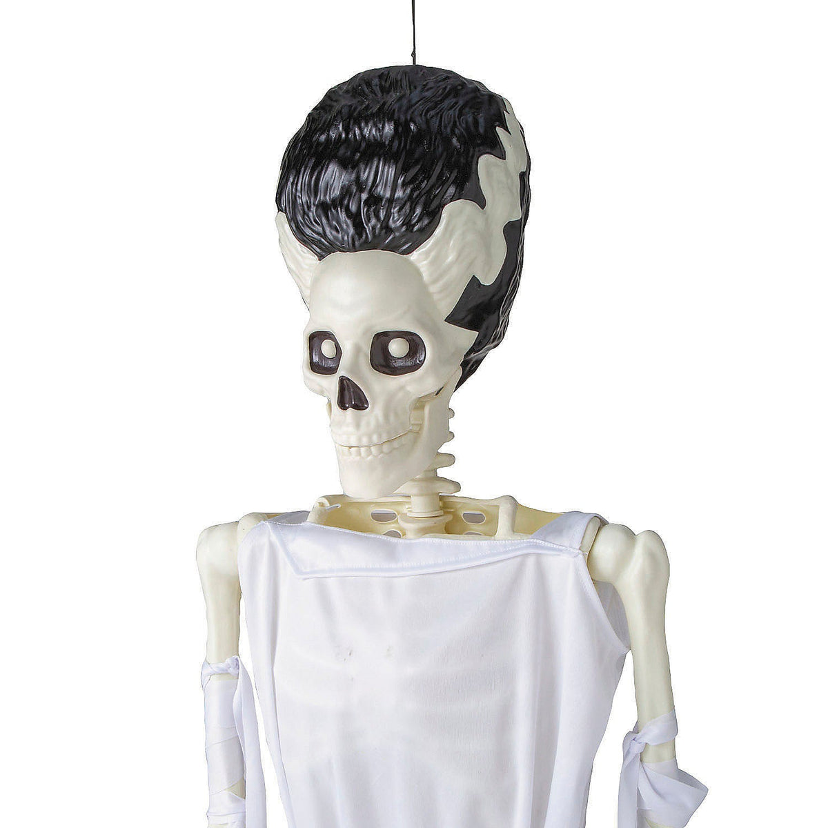 Esqueleto de monstruo de pie de 5'4"