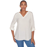Blusa sólida con mangas con lengüeta enrollable Luxe Marfil - Ruby Rd