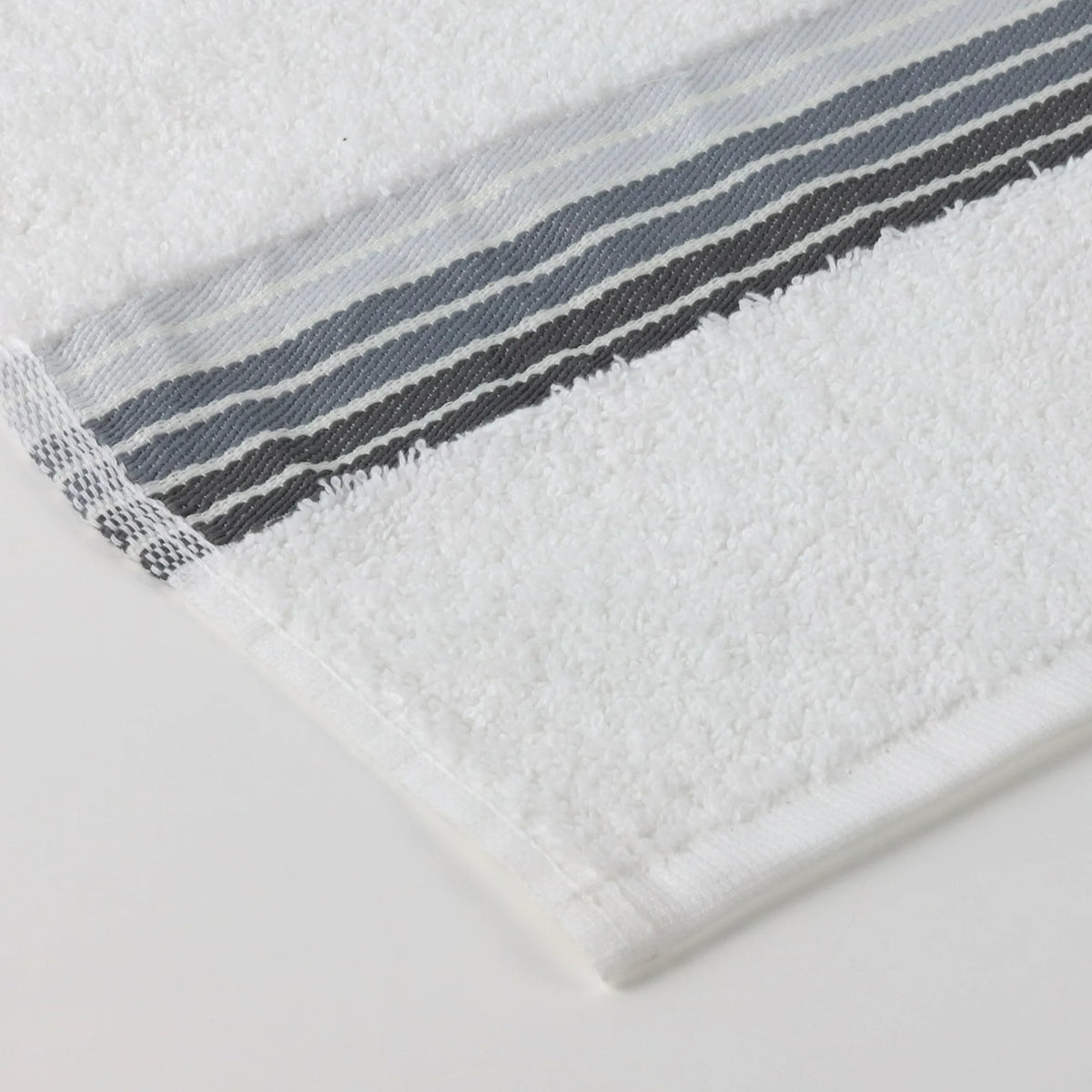 Toalla de Baño Ombre Rayas Blanca 27x52