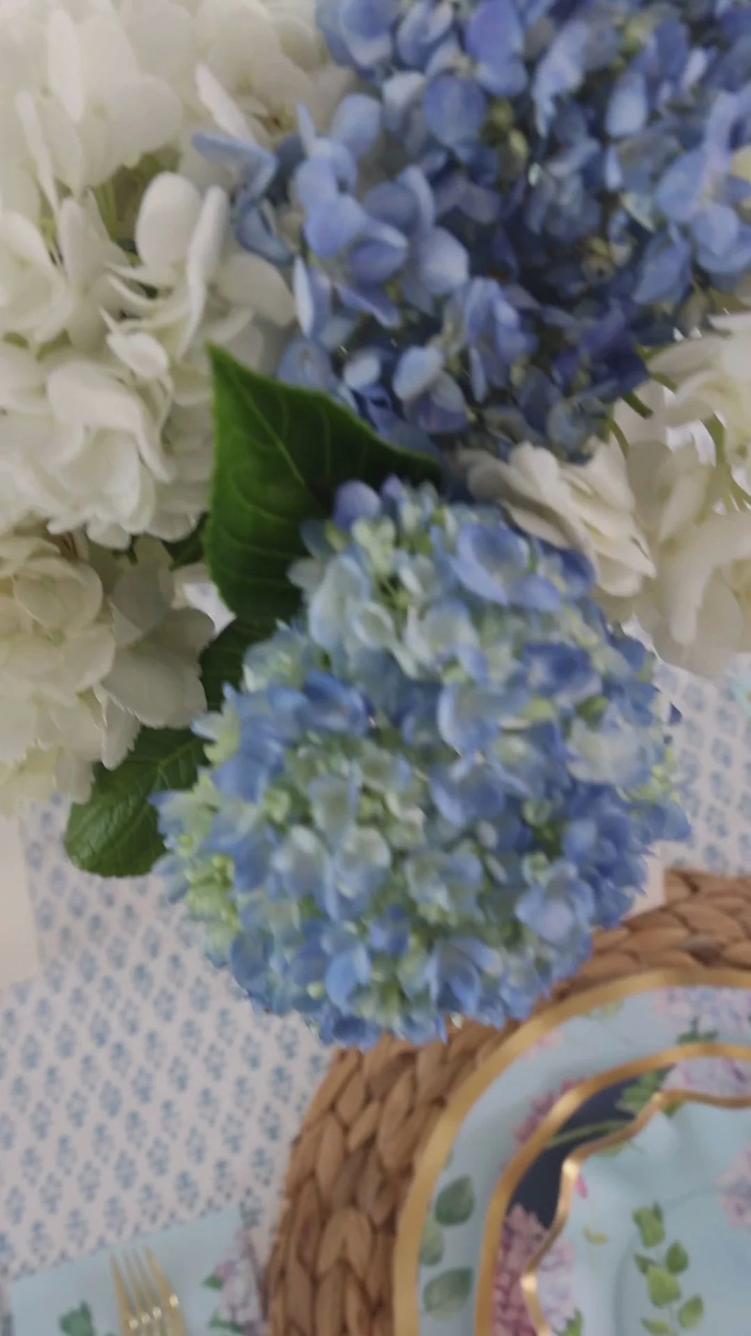 Hortensias Plato Llano Ondulado de 10"