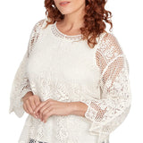 Top de crochet con medallón y forro color marfil - Ruby Rd
