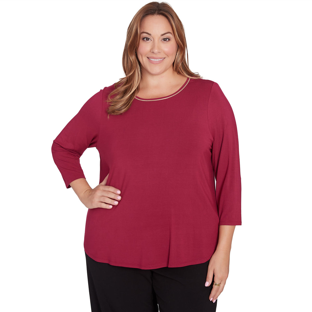 Top de punto liso adornado con cadena Plus Berry - Ruby Rd