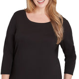 Blusa de canalé con cuello redondo y manga corta en color negro de Ruby Rd