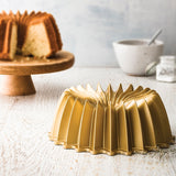 Molde Bundt Brilliance de 10 tazas