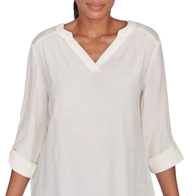Blusa sólida con mangas con lengüeta enrollable Luxe Marfil - Ruby Rd