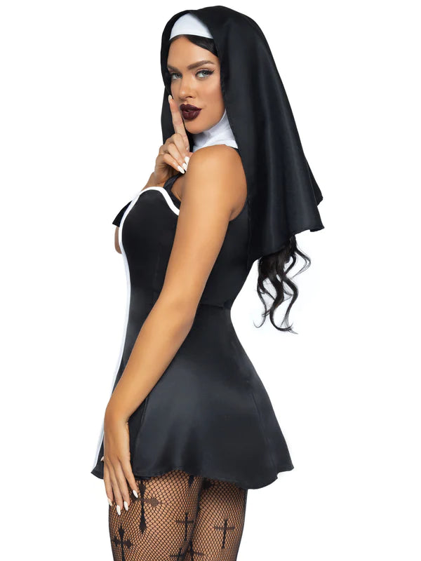 Monja traviesa