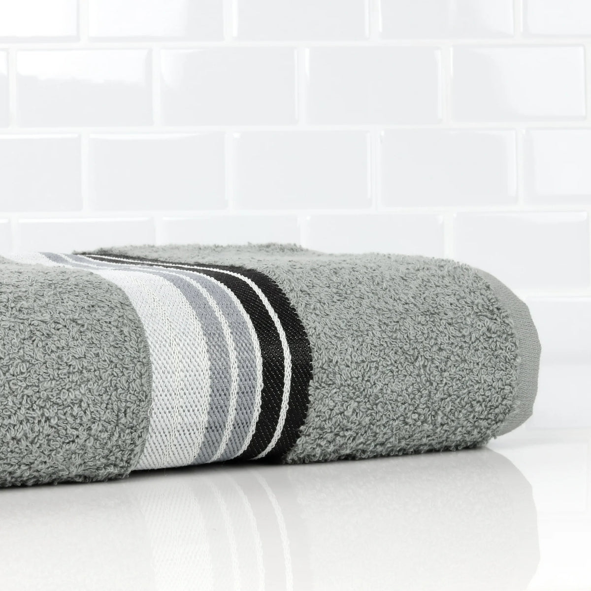 Bath Towel Ombre Stripe Light School Grey 27x52