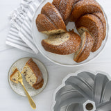 Molde Bundt trenzado de 12 tazas