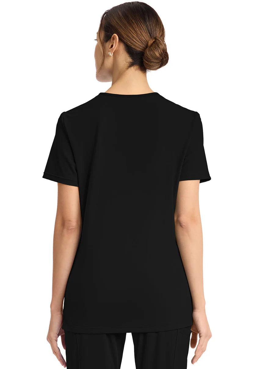 Top con cuello de pico y dos bolsillos - Negro