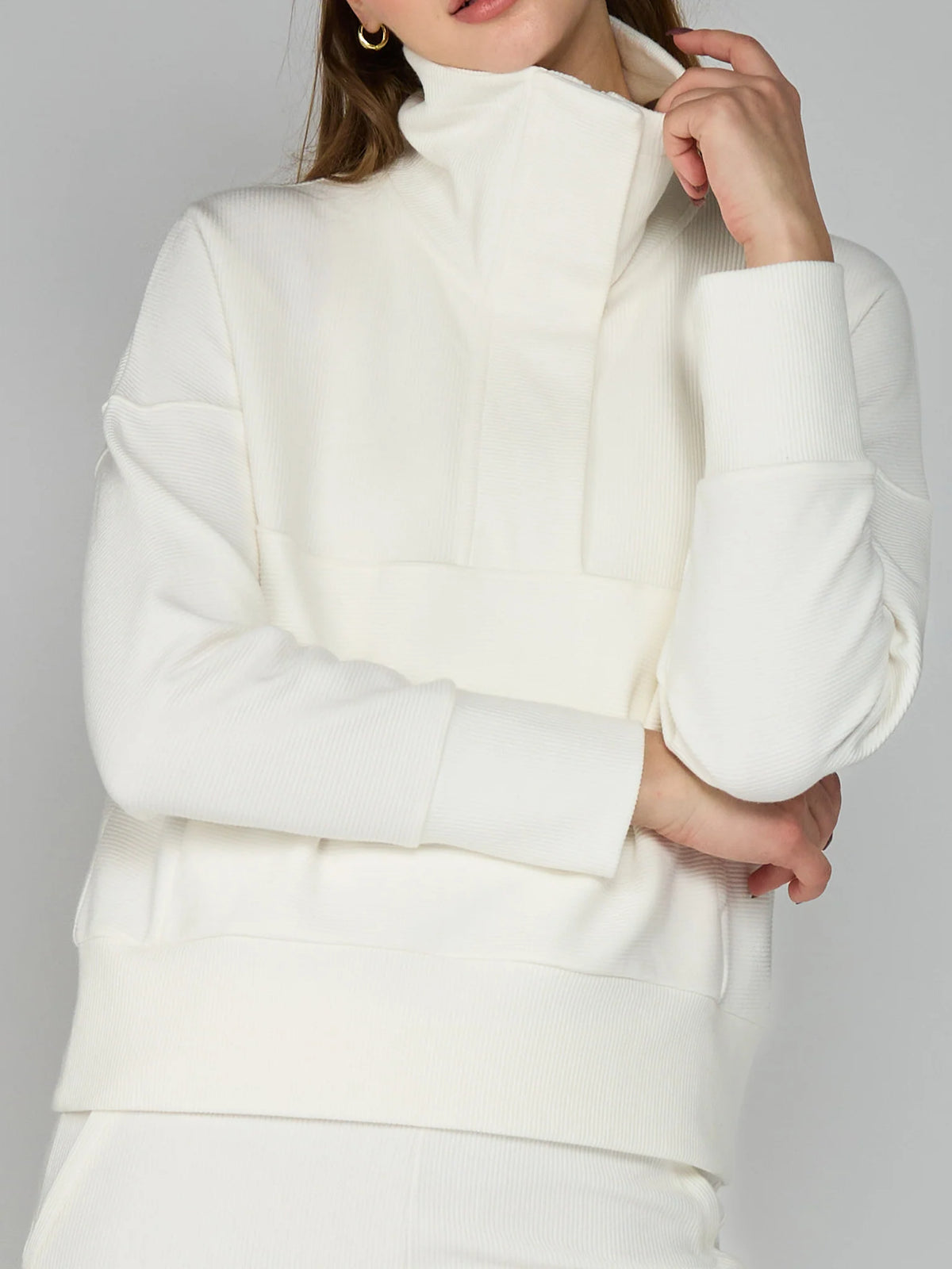 Quarter Zip Ribbed Sweatshirt Cream