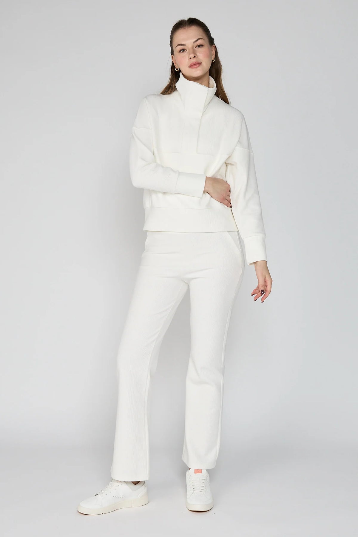 Quarter Zip Ribbed Sweatshirt Cream