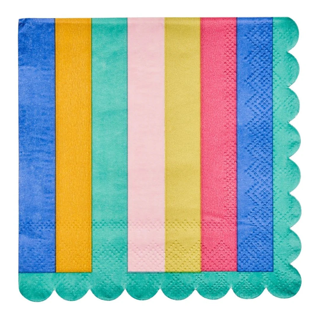 Panoplia de servilletas de cóctel de 5" y 3 capas