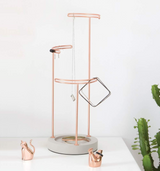 Soporte para joyas Tesora con base de hormigón