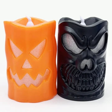 Vela de Halloween con cara espeluznante a pilas