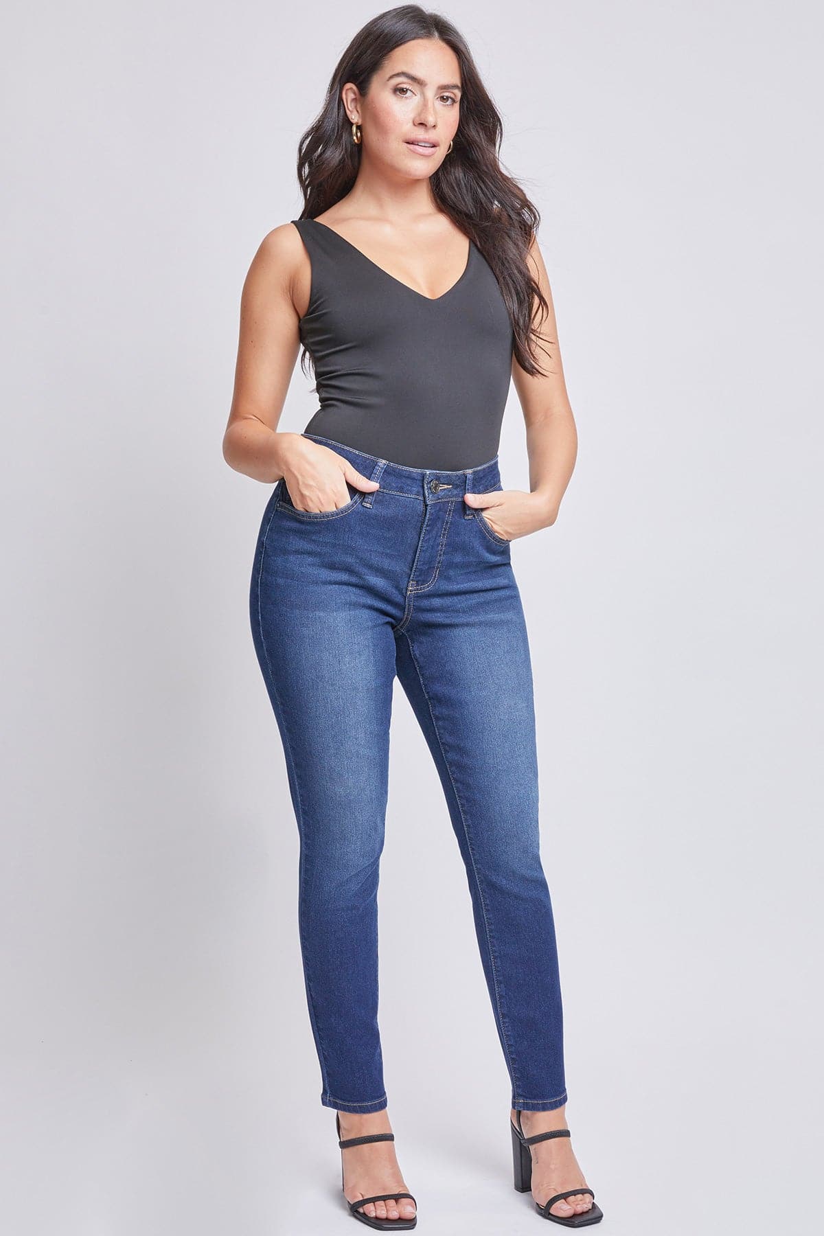 Vaqueros skinny de tiro alto sostenibles azules para mujer
