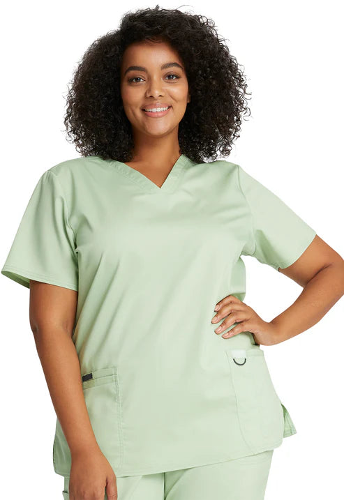 Parte superior de uniforme médico con cuello en V - Pepino