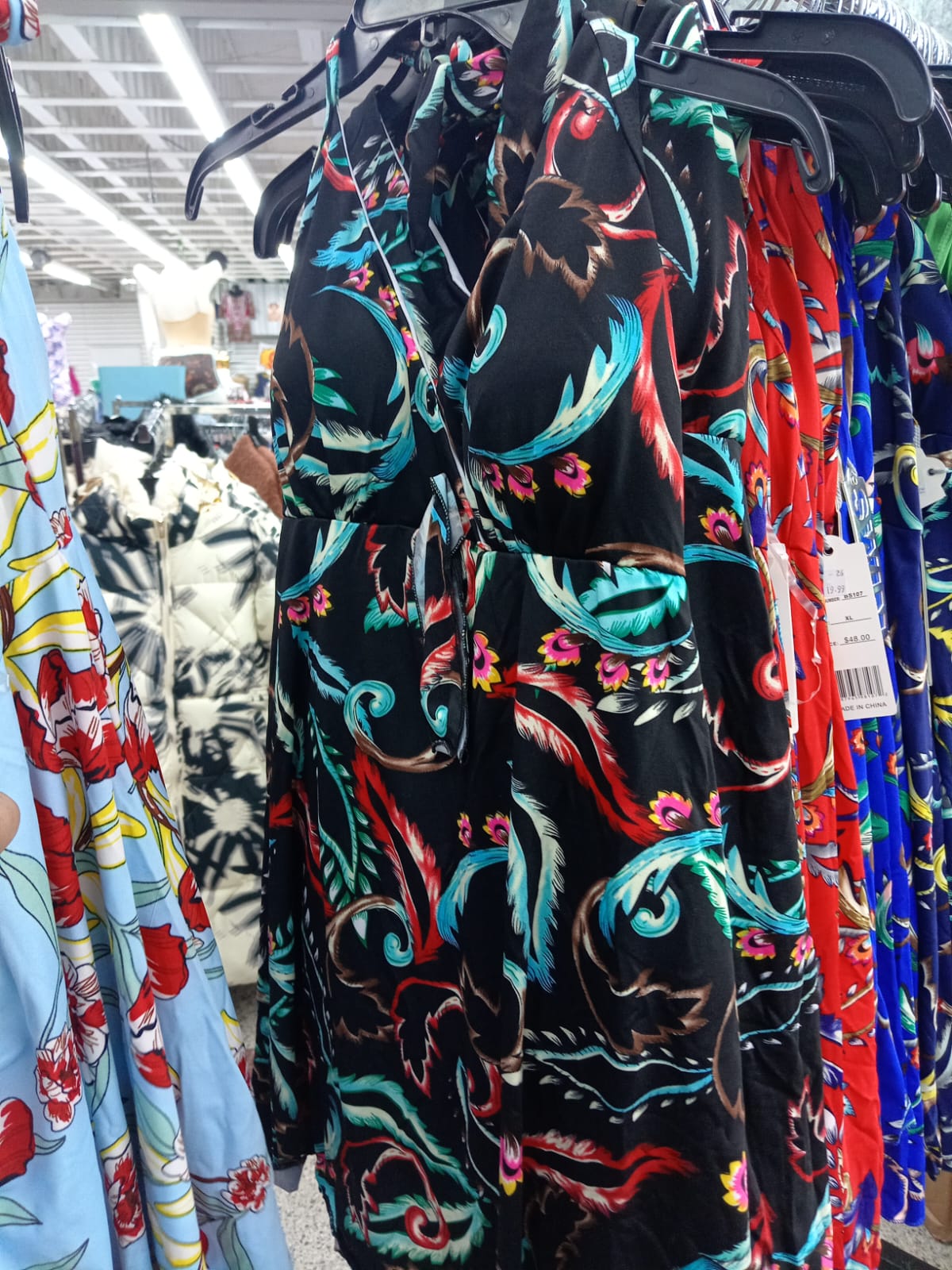 Traje de Baño Flores Negras