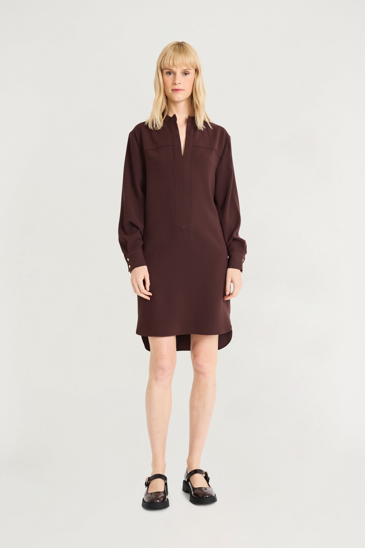 Vestido camisero de manga larga con línea A French Roa - Maggy London