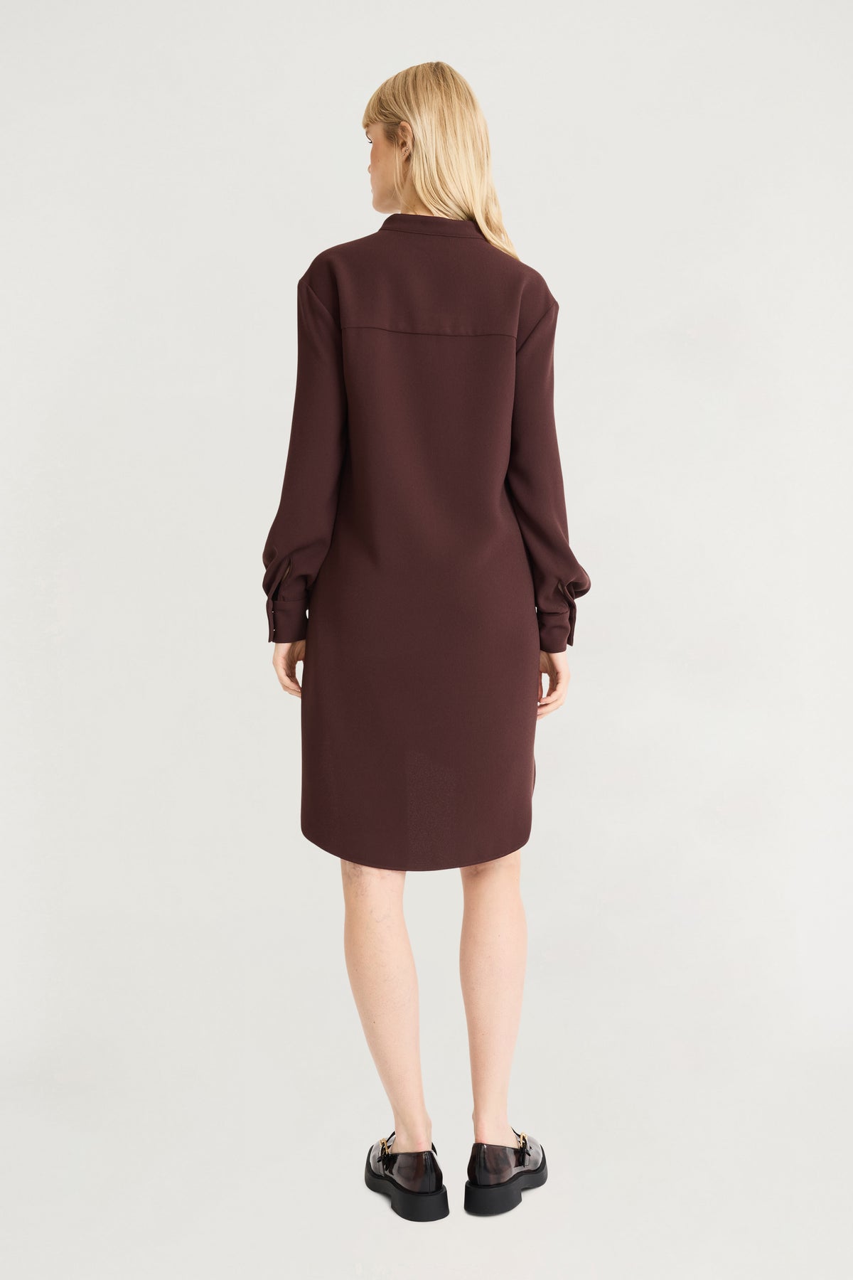 Vestido camisero de manga larga con línea A French Roa - Maggy London