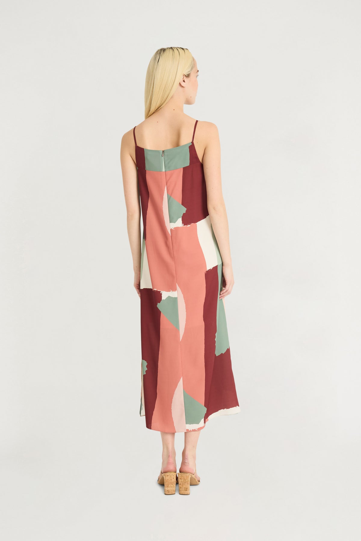Abstract Print Shift Dress White Smoke/ Antique Rose   - Maggy London