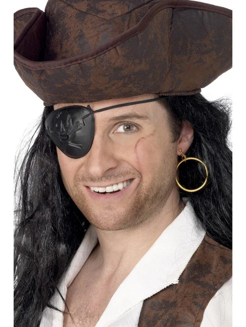 Parche de pirata y arete