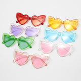 Gafas de sol con forma de corazón