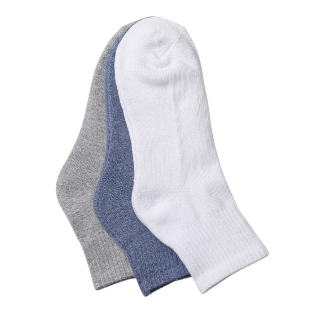 3 pairs of athletic socks