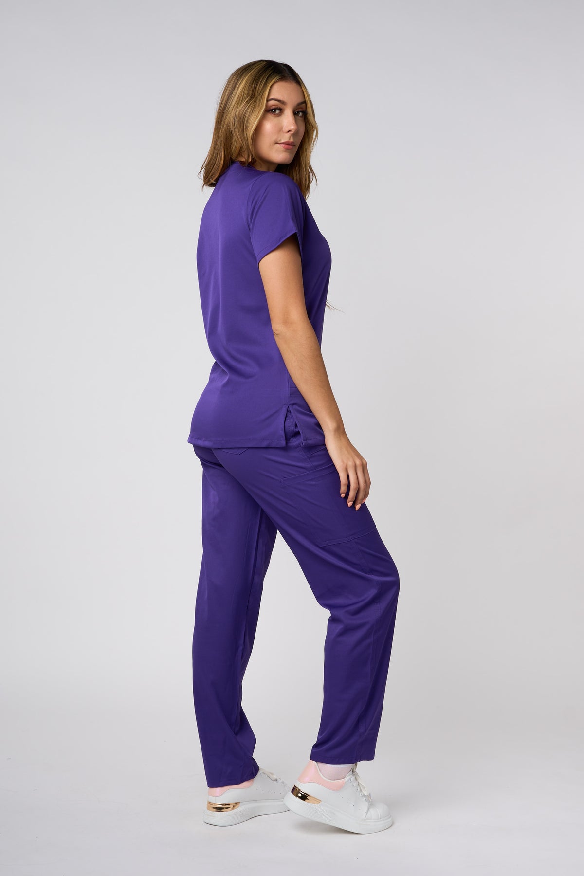 SOLID 4 WAY STRETCH KEYHOLE NECK SCRUB TOP