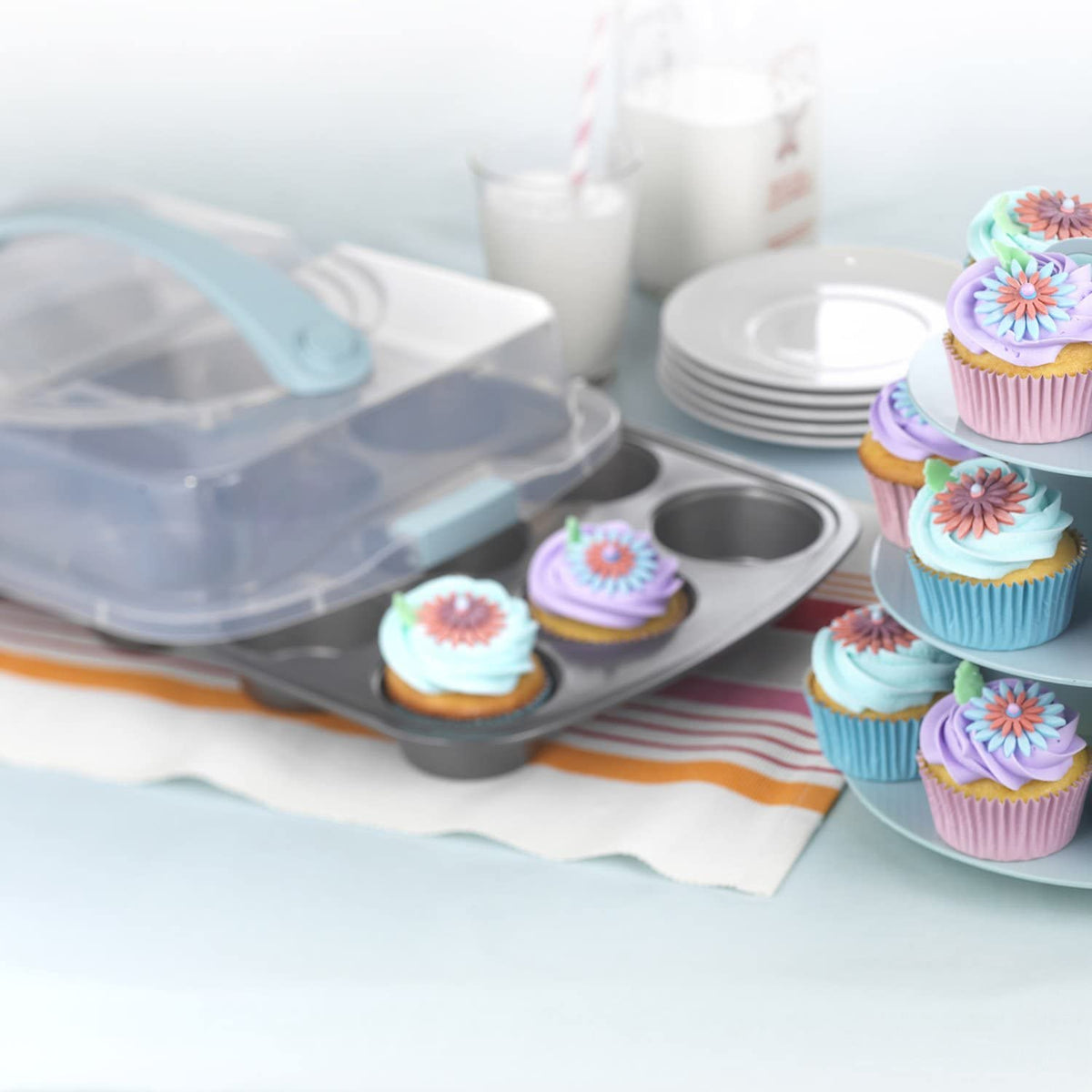 Juego de bandeja para magdalenas antiadherente Bake-Take-Serve con soporte escalonado