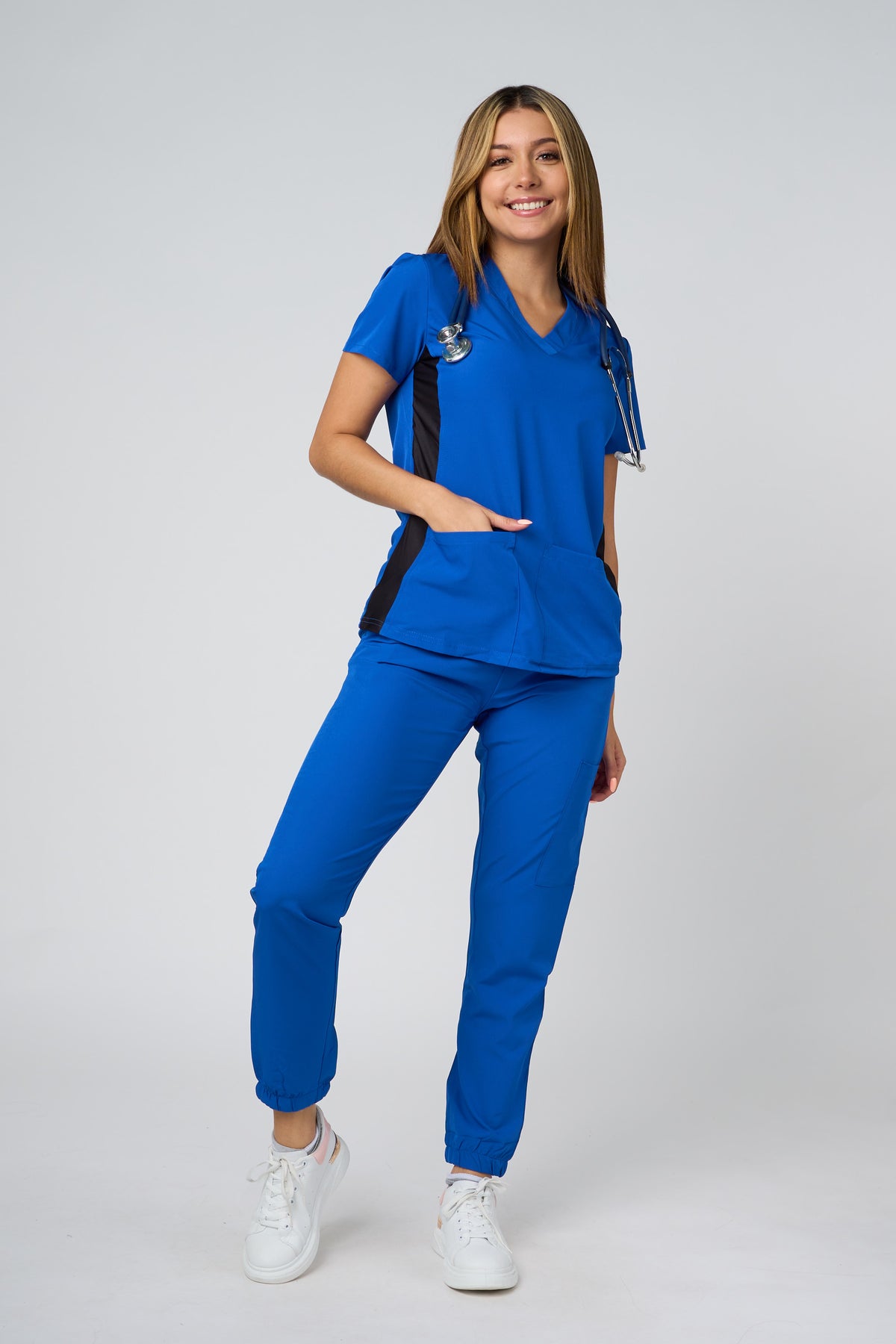 Conjunto uniforme azul eléctrico 811