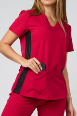 Uniforme rojo vivo 811
