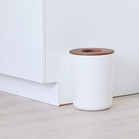 Bote blanco con tapa de madera de Paulownia