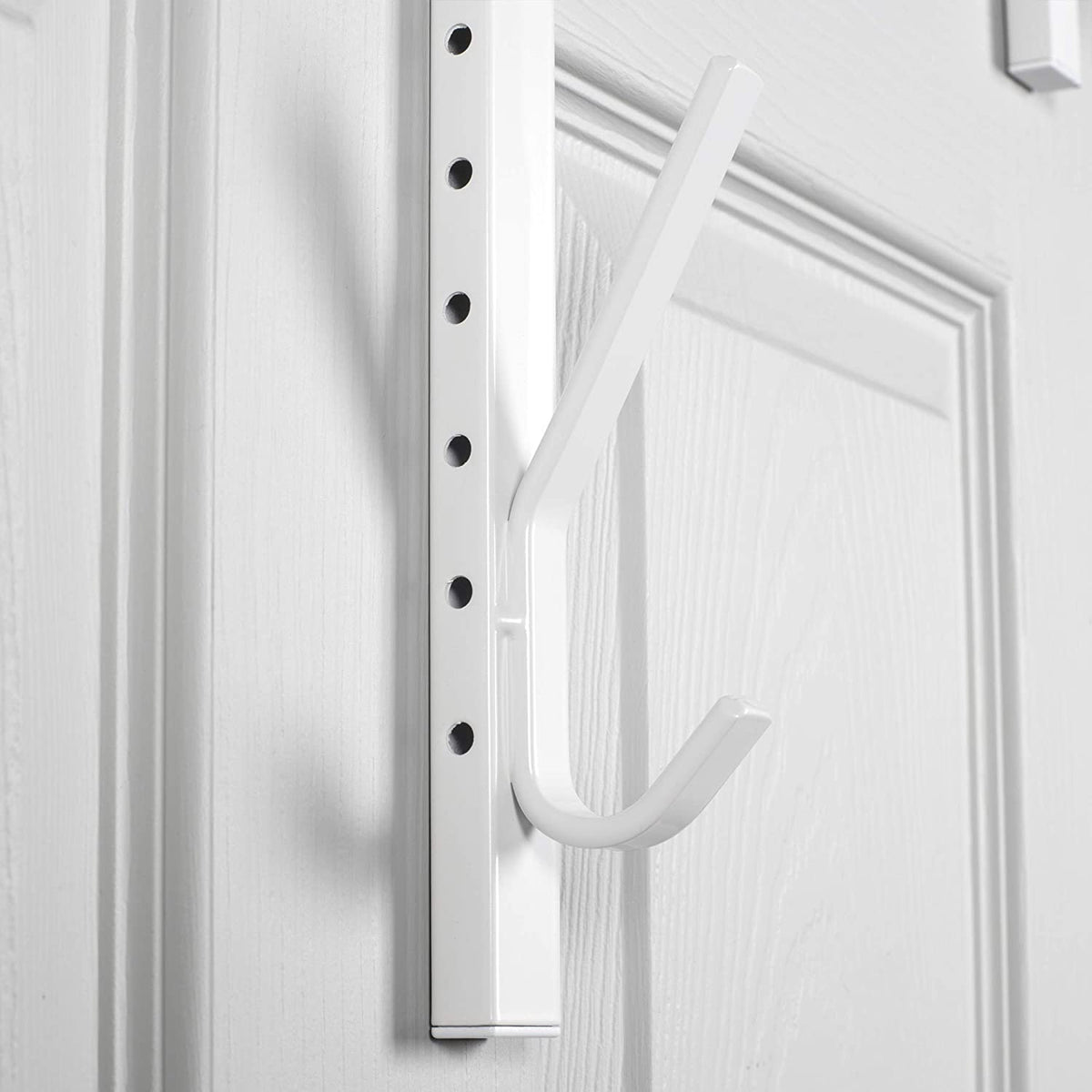 Gancho blanco ajustable para puerta (OTD) 12" x 4" x 14.5"-24.5" (altura)
