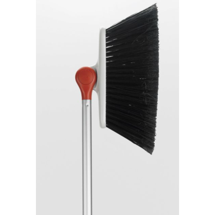 OXO GG ANY-ANGLE BROOM