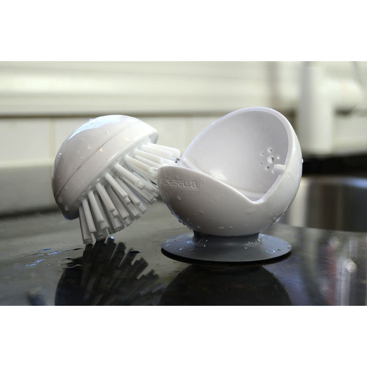 Cepillo de palma con base de succión blanco