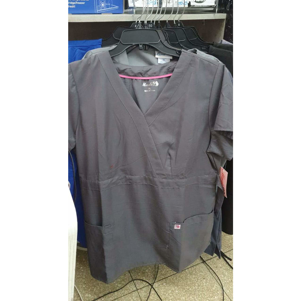 UNIFORME DE ENFERMERÍA GRIS RATÓN