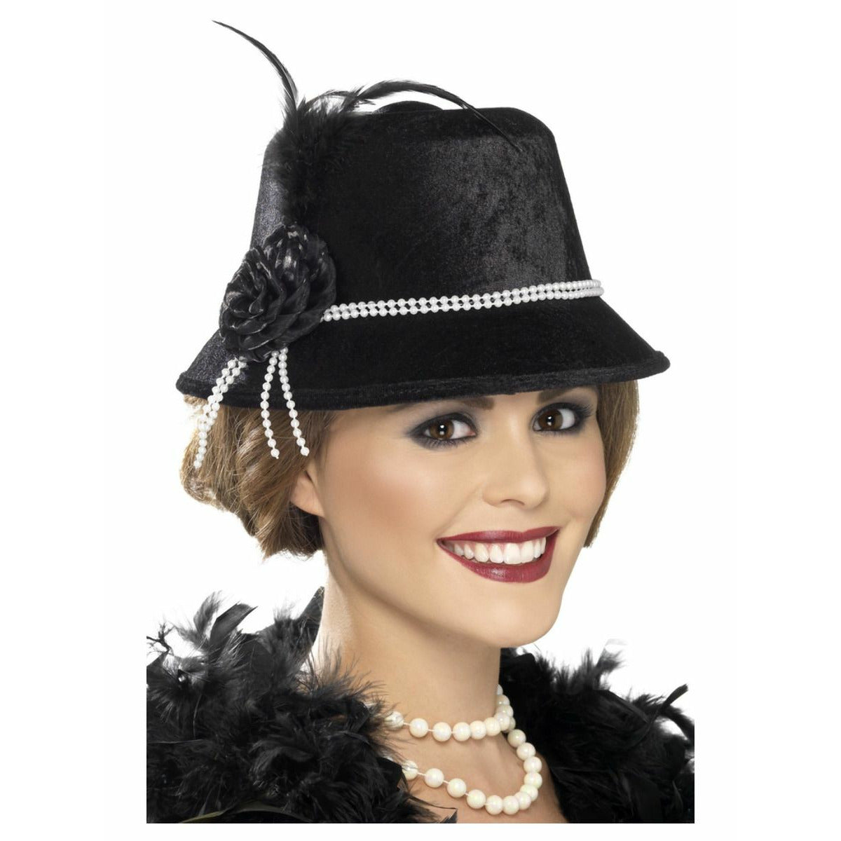 Sombrero negro de los años 20