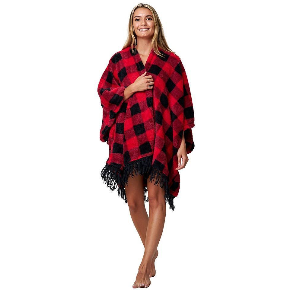 Poncho de cuadros rojos