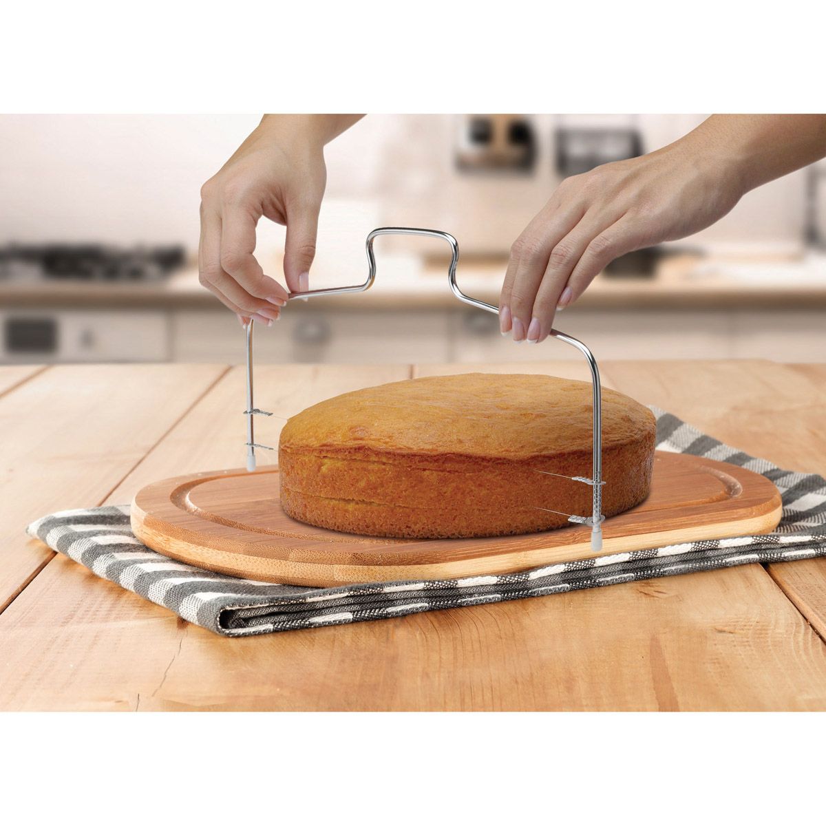 CORTADOR DE TARTAS (CD)
