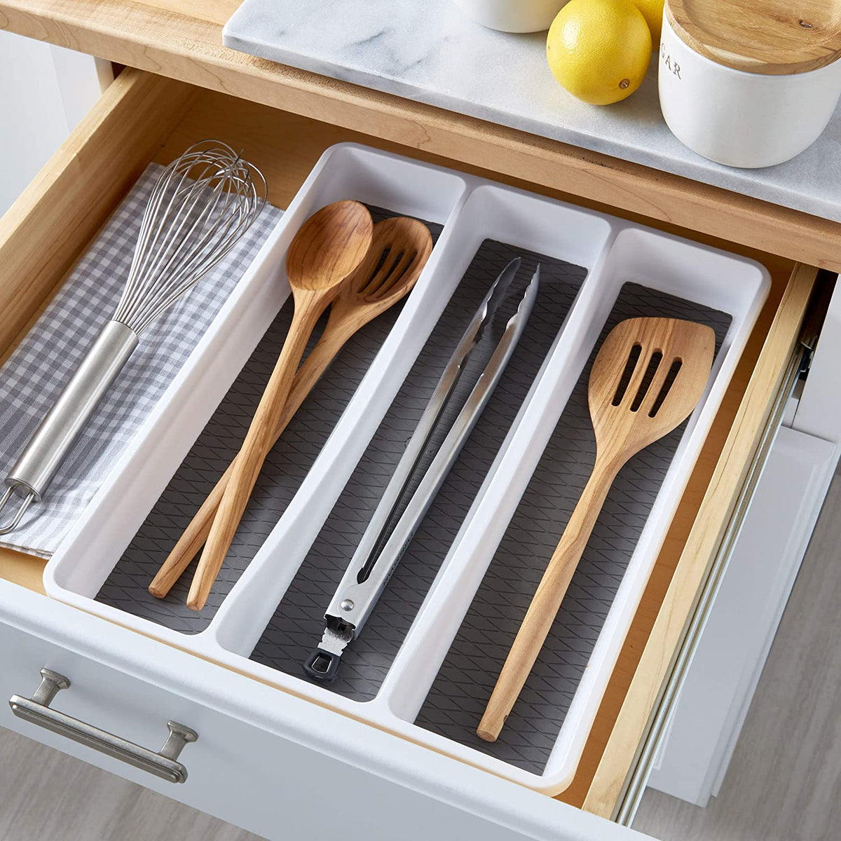 Drawer organizer with 3 compartments