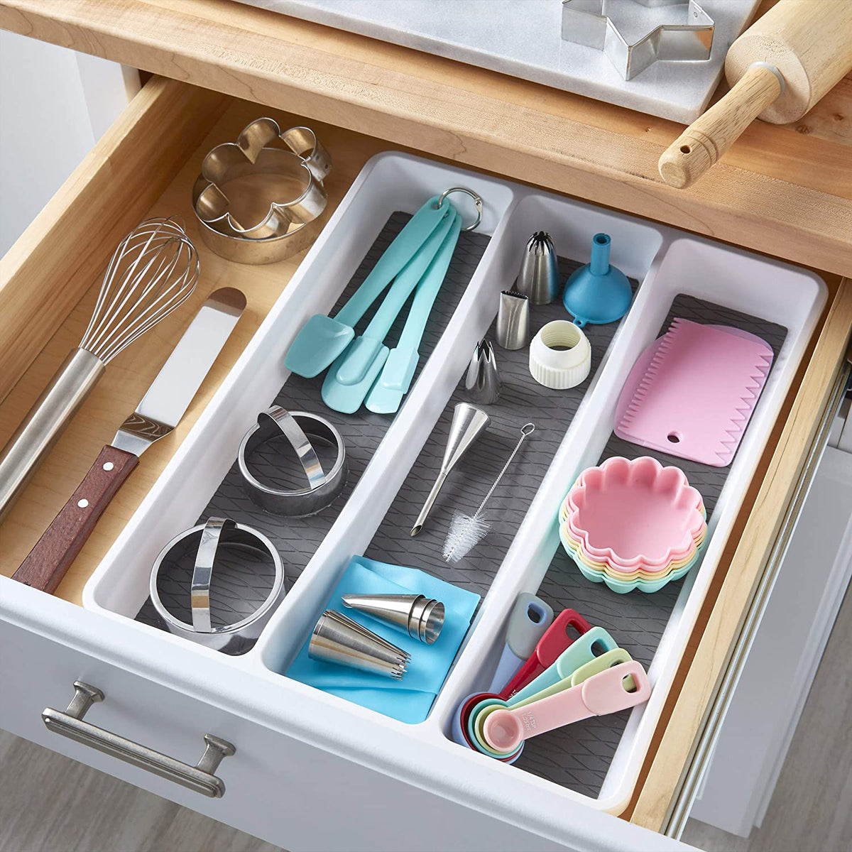 Drawer organizer with 3 compartments