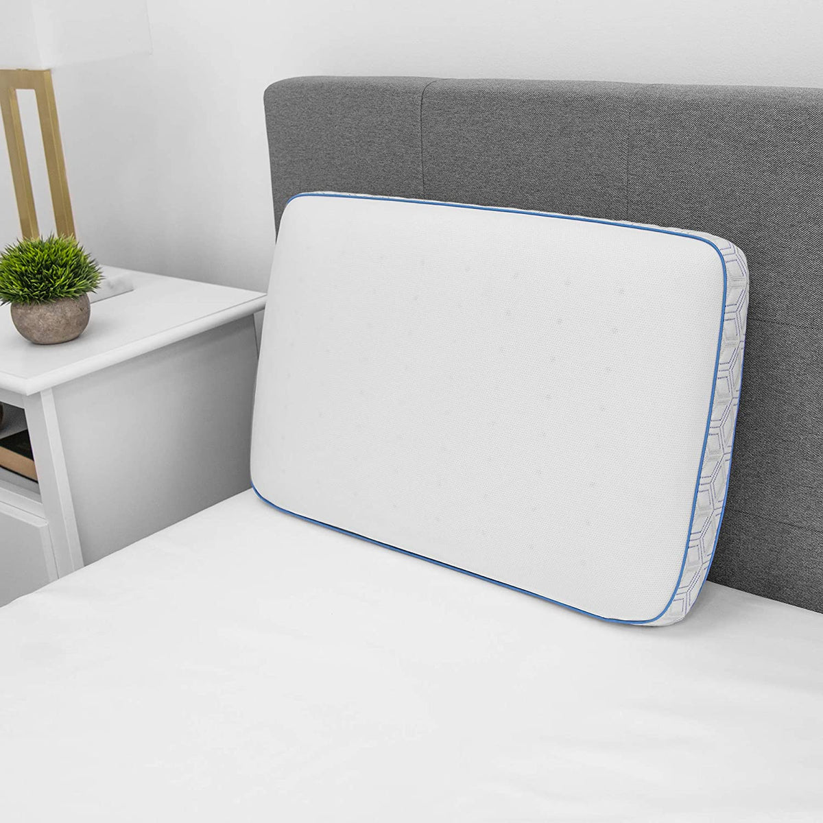 Memory Foam Pillow White