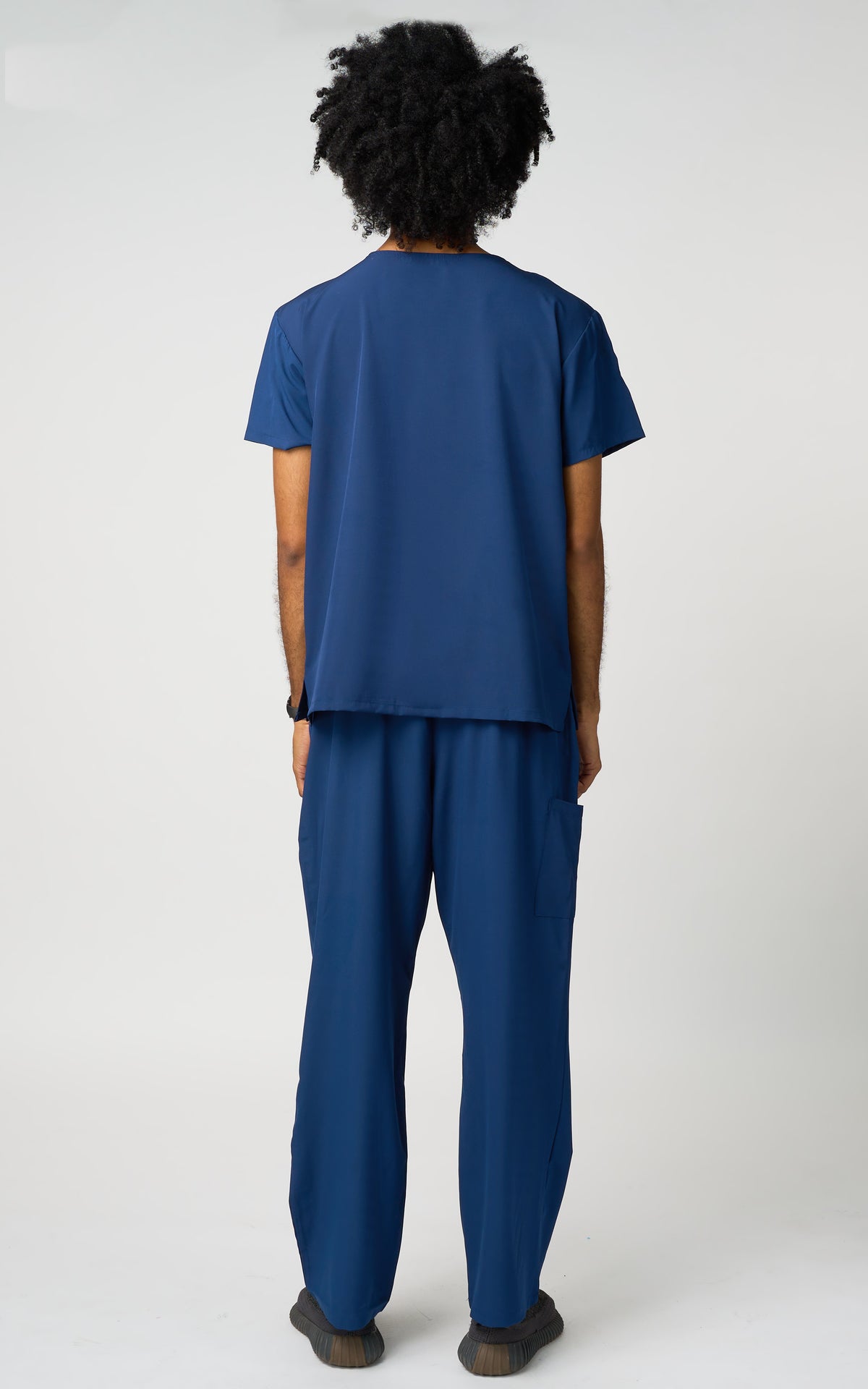 CONJUNTO INDIGO UNISEX CUELLO V